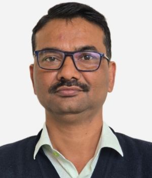 Dr. Karan ThakurTeacher Co-ordinator