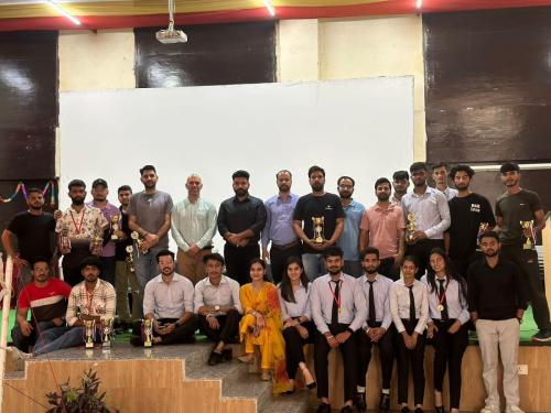 382987367 700326965456261 381477081714495424 n